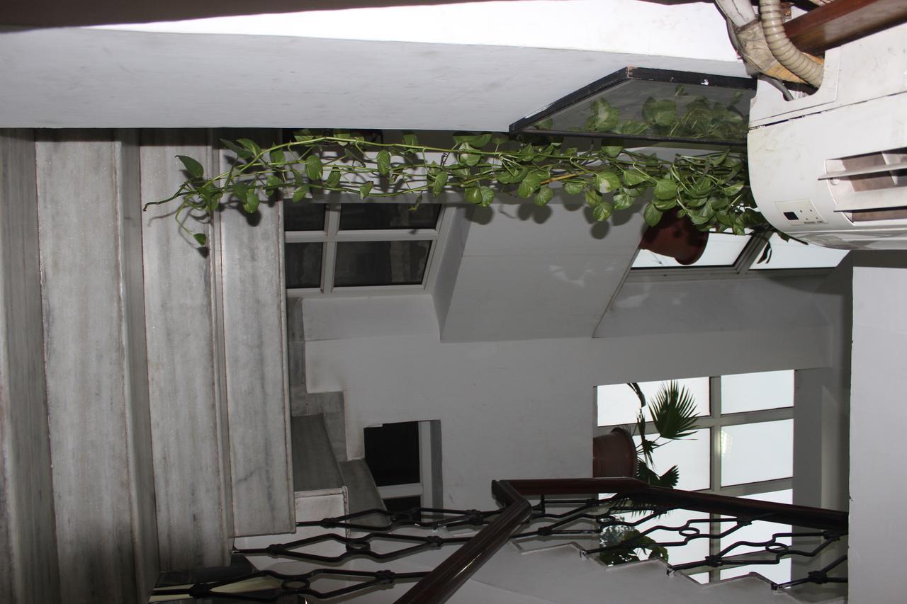 Batra Holiday Home - Couple Friendly Stays Delhi  Exterior foto